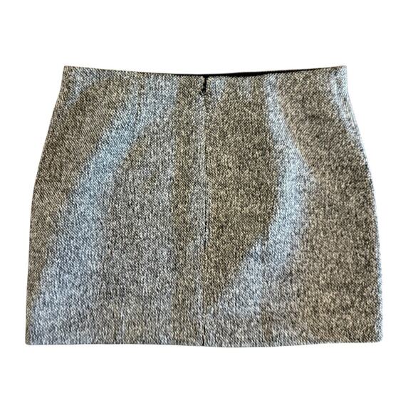 NWT H&M Black And White Textured Mini Skirt Women’s Size 12 Classic Chic NEW - Picture 2 of 10